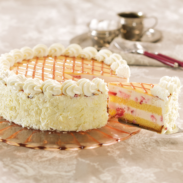 Erdbeer-Eierlikörsahnetorte