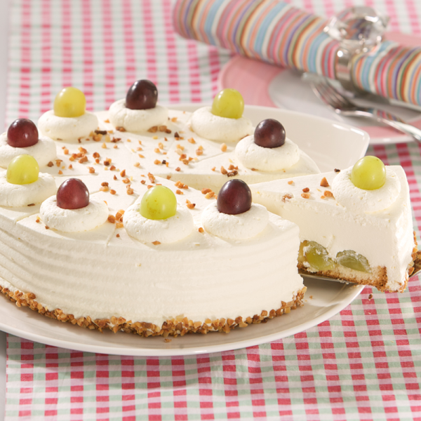 Trauben-Joghurtsahnetorte