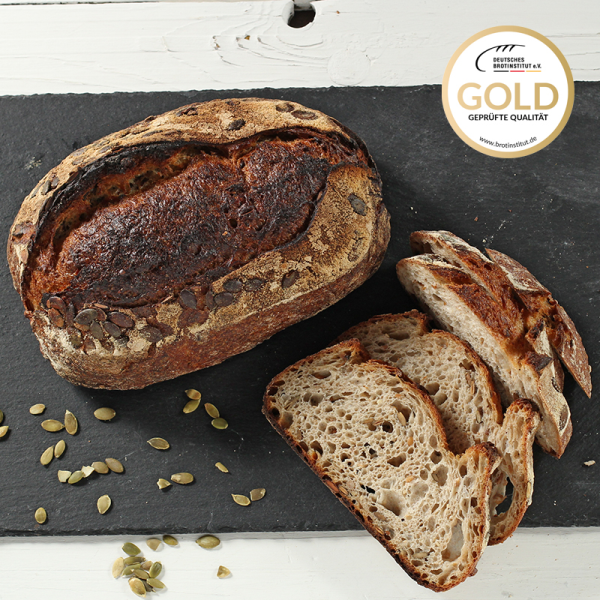 Kürbiskernbrot mit wilden Hefen