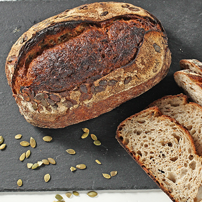 Kürbiskernbrot mit wilden Hefen